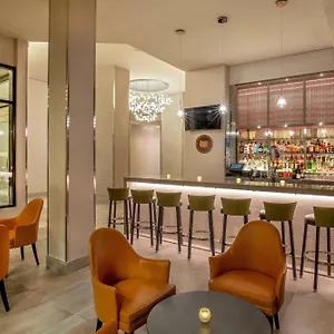 4* מלון Four Points By Sheraton Midtown - Times Square